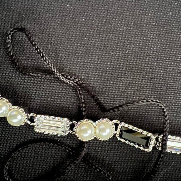 CHANEL Authentic Costume Jewelry Casual Style Chain Party Style Office Style NIB - Picture 5 of 17